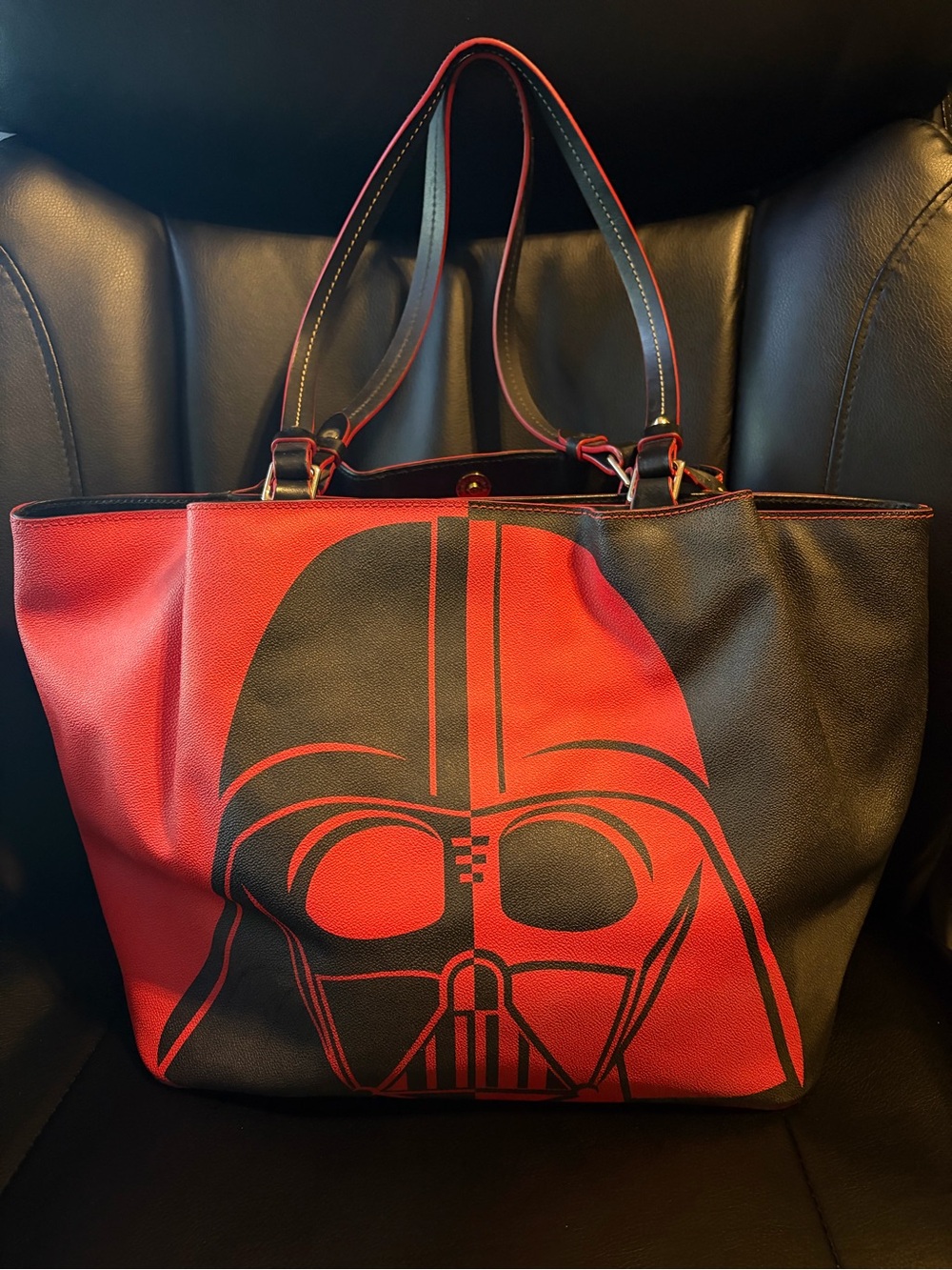 RARE 2017 Dark Side Darth Vader Star Wars Disney Dooney & Bourke Messenger Tote - Picture 2 of 16